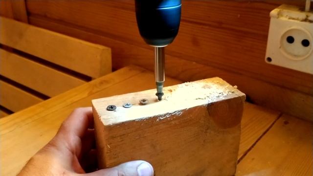 Дрель-шуруповерт Zitrek Green 12 063-4071 - Работа реверса