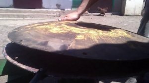 Самодельная роторная косилка в разобранном виде.