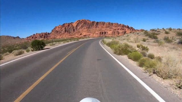 Valley of Fire Ride Thru | Suzuki DR650SE смотреть онлайн