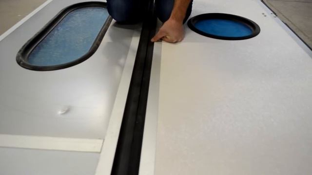 Испытание на удар дверей Refra с покрытием Glasbord смотреть онлайн