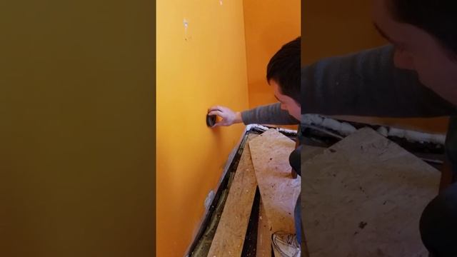 Как снять покрашенный гипсокартон? Ищем шурупы под шпаклёвкой! смотреть онлайн