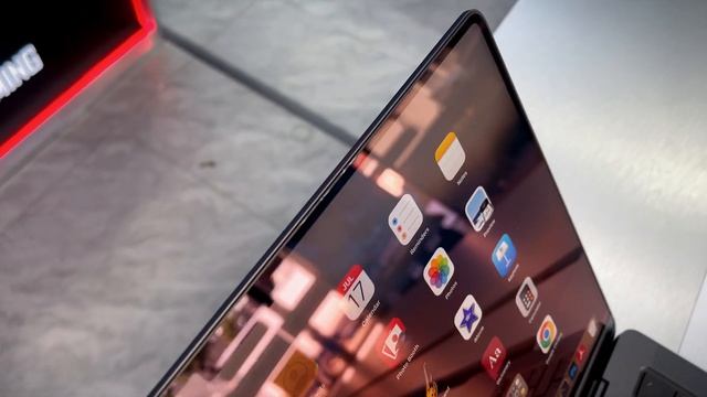 MacBook Pro 14 (M3Pro Chip) Color: Space Black смотреть онлайн