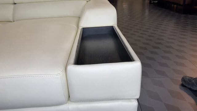 Linehan Modular Recliner Sectional Couch | Jubilee Furniture смотреть онлайн