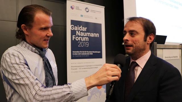 AfricaNewsAnalysis reporting from Berlin, Germany. смотреть онлайн