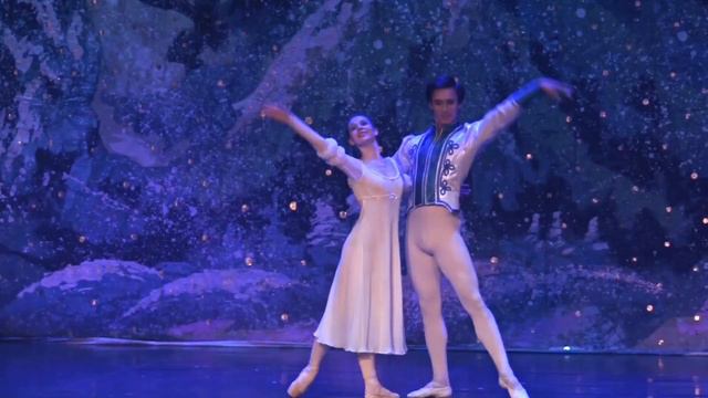 The Nutcracker смотреть онлайн
