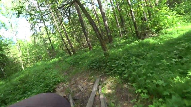 По лесам, рядом с Ижевском смотреть онлайн