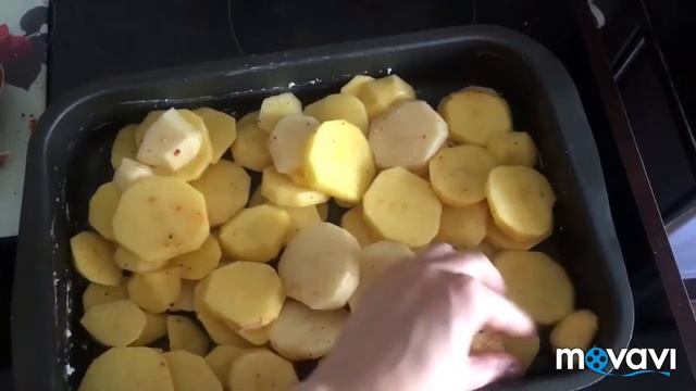 Нереально вкусная запечённая кета с розмарином в сметанно-чесночном соусе! Очень просто и вкусно! смотреть онлайн