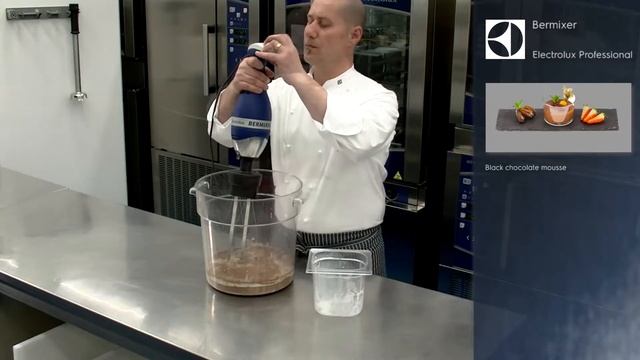 Ipari botmixer használata (Electrolux Bermixer) смотреть онлайн