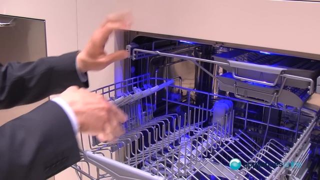 Smeg introduces third basket design into dishwashers - Appliances Online смотреть онлайн