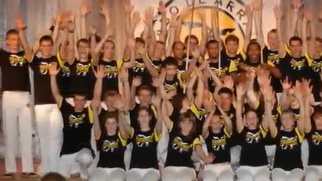 Capoeira Rabo de Arraia - Batizado 2010.mp4 смотреть онлайн
