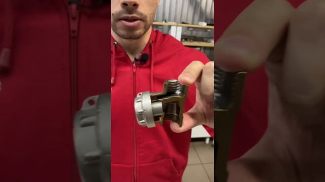 Особенности монтажа универсальных фильтров для грубой очистки воды от Valtec #shorts смотреть онлайн