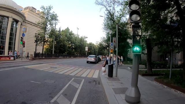 ⁴ᴷ⁵⁰ Cycling Moscow: Moscow Center from Belorusskaya Metro St. to Oktyabr'skaya Metro St. смотреть онлайн