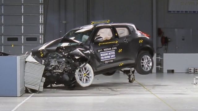 Краш-тест Nissan Juke смотреть онлайн
