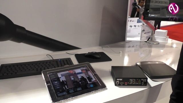 Shure: комплект для наведения камер CP78-90 на ISE 2015 смотреть онлайн
