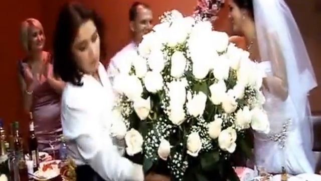 Подарок родителей на свадьбе смотреть онлайн