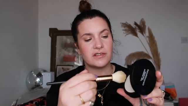 VIEVE The Full Expression brush set review | *NEW* Vegan makeup brushes in action | Lisa Caldognett смотреть онлайн