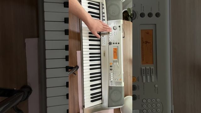 Piano ( YAMAHA A300 ) Kurdish song смотреть онлайн