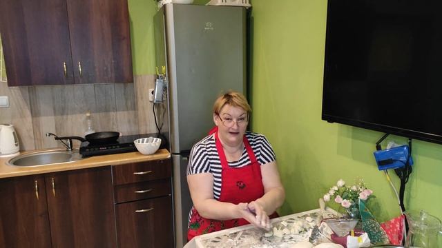 Пампушки з дріжджового тіста ?з часником... Дуже смачно ?? смотреть онлайн