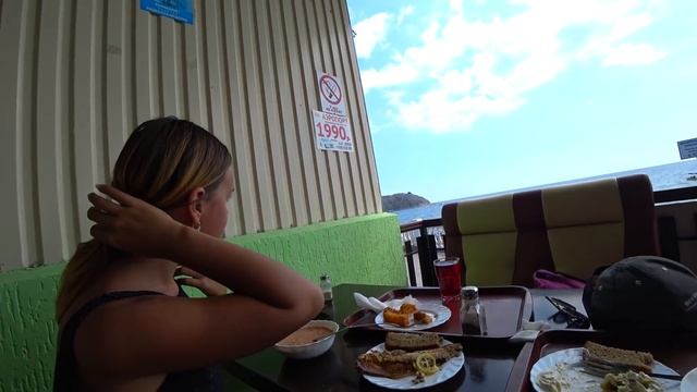 Крым. Зашли на Нудистский пляж. Место не для слабаков в Орджоникидзе. Пляж за 2-м Мысом смотреть онлайн