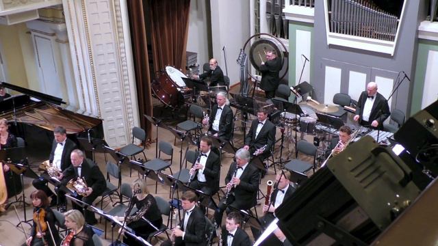Arvydas Malcys. Concerto for violoncello and symphony orchestra (2009) смотреть онлайн