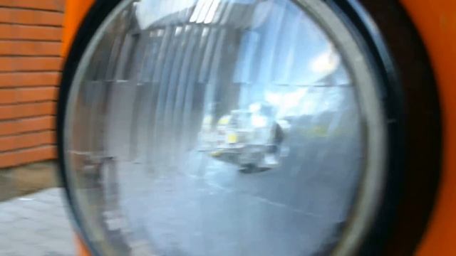 Удивительный ЛуАЗ в центре Луцка смотреть онлайн