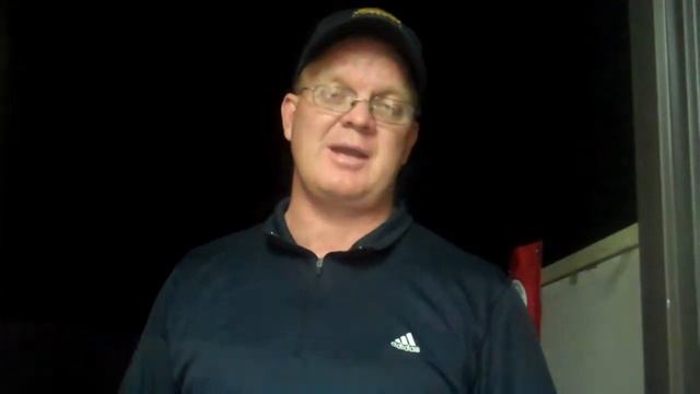 High Power Flashlight looking for a Fat Ninja in a warehouse. смотреть онлайн