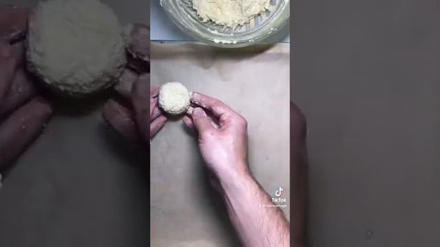 Оладьи с шоколадным соусом