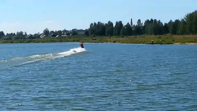 Вичуга.Диман корки мочит на снегоходе. смотреть онлайн