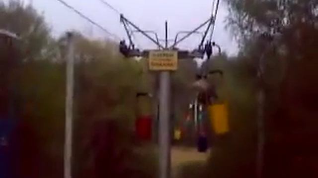 экстрим на канатной дороге смотреть онлайн