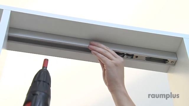 Система складных дверей на основе профилей серии S751 от Raumplus (Raumplus) смотреть онлайн