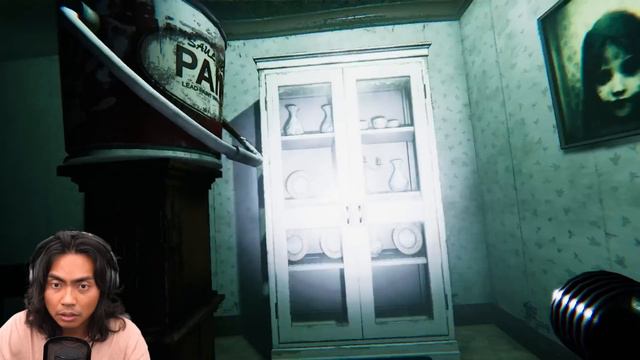 BREAKING INTO A CHILD ABDUCTOR'S HOME смотреть онлайн