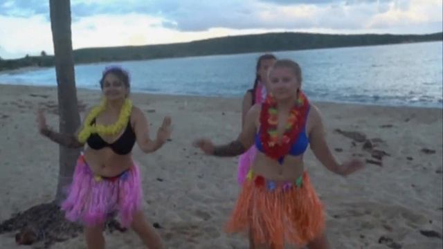 ФЛЕШМОБ ЧУНГА ЧАНГА НА ОСТРОВЕ ВЬЕКОС смотреть онлайн