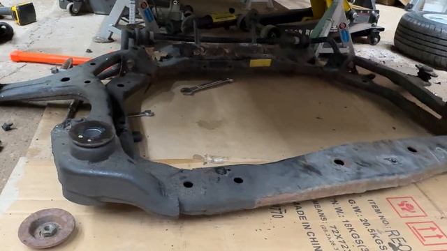 2006-11 Hyundai Accent Kia Rio Subframe Replacement смотреть онлайн