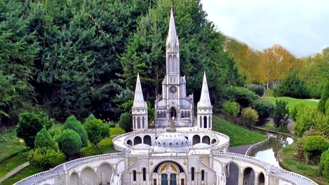 ANDY WILLIAMS The Village Of ST BERNADETTE 1959 ( Lourdes )