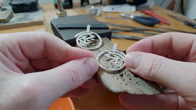 Современные технологии в ювелирном деле! Серьги в стиле Carrera y Carrera (Ч.3) смотреть онлайн