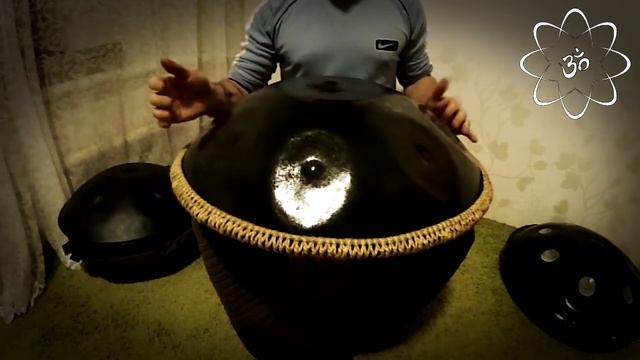 Музыкальный инструмент Handpan Atom Equinox Zoom Q8 смотреть онлайн
