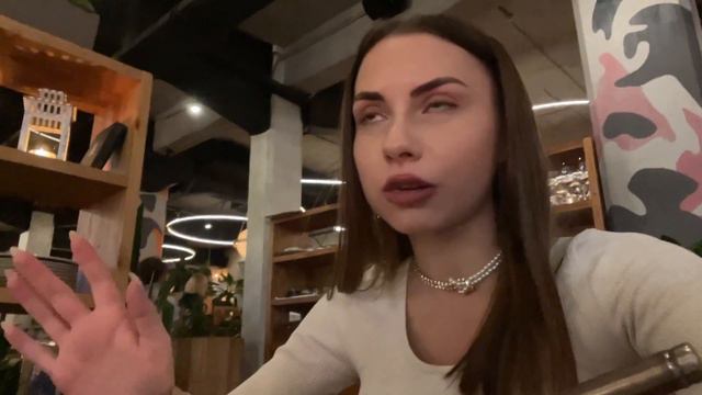 ВЛОГ 17: ТУСОВАЛАСЬ С БЛОГЕРОМ😳😳 ПИТЕР, ОБОЖАТЬ💕 смотреть онлайн
