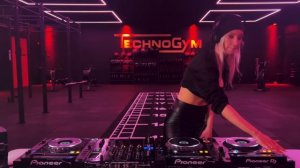 PEZSI [DJ-SET 2023] x LEVEL2 - Melodic & Peak Time Driving Techno