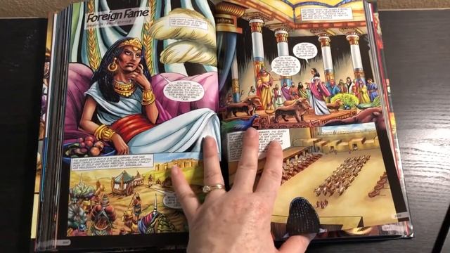 The Action Bible Flip-Through смотреть онлайн