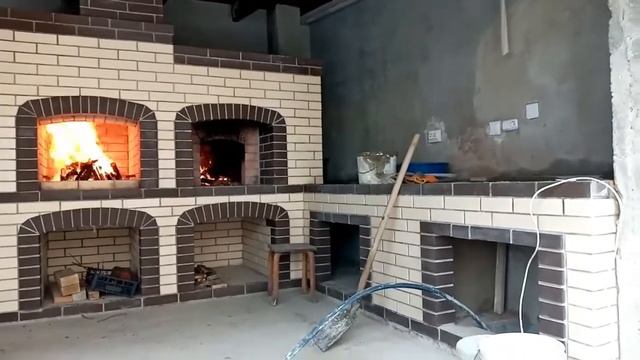 Уличная кирпичная печь под навесом смотреть онлайн