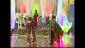 Зайнура Пулодова - Ёрат / Zaynura Pulodova - Yorat (2015)