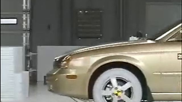 Crash Test 2004 - 2006 Discontinued Suzuki Verona IIHS смотреть онлайн