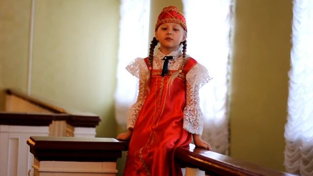 Стихотворение Россия - Родина моя читает Мишина Серафима смотреть онлайн