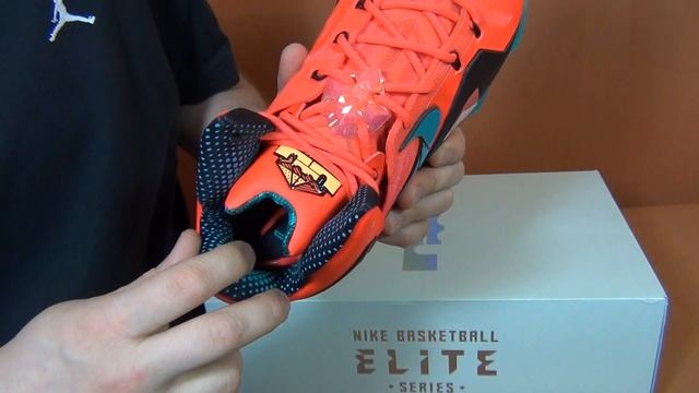 Презентация #197 - Кроссовки Nike LeBron XI Elite - SoleFinder.ru смотреть онлайн