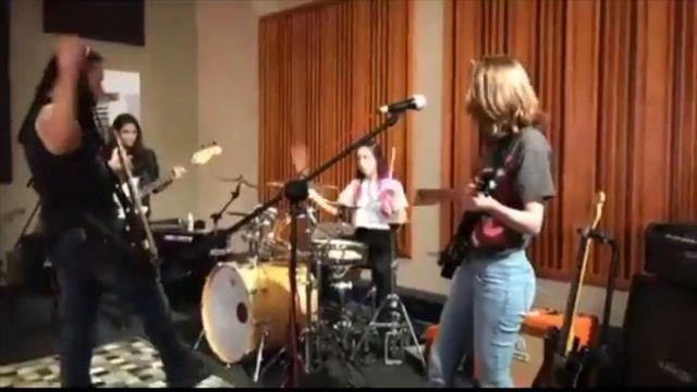 The Warning & John Moyer: Class is in Session смотреть онлайн