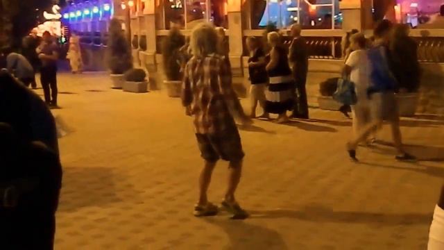 Копия видео Копия видео Дедушка зажигает. смотреть онлайн