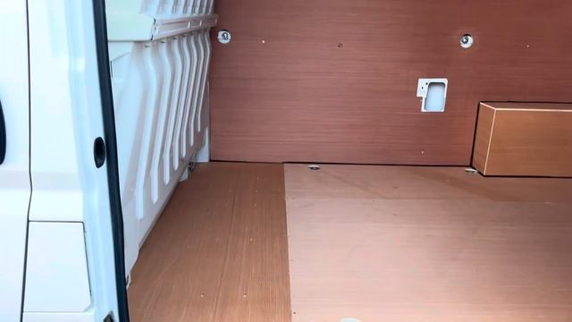 Peugeot boxer walkaround video смотреть онлайн