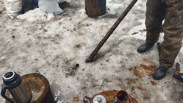 Отшельник живет в лесу семь лет - Заброшенный мир! смотреть онлайн