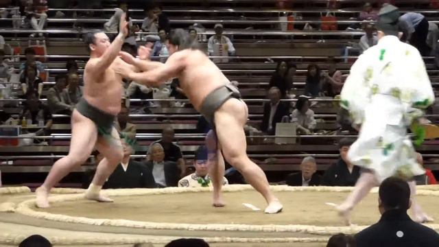 Ichiki (1-1) - Tanabe (2-0) , Sumo . Natsubasho '18 смотреть онлайн