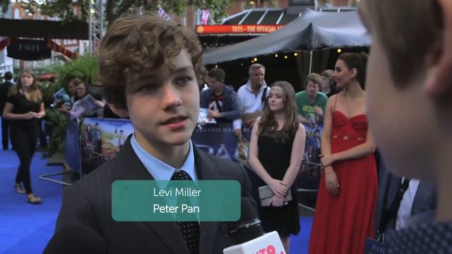 Pan World Premiere with Levi Miller смотреть онлайн